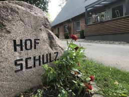 " HOF SCHULZ "